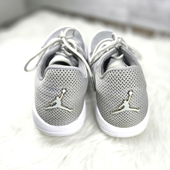 Jordan Eclipse - Picture 4 of 7